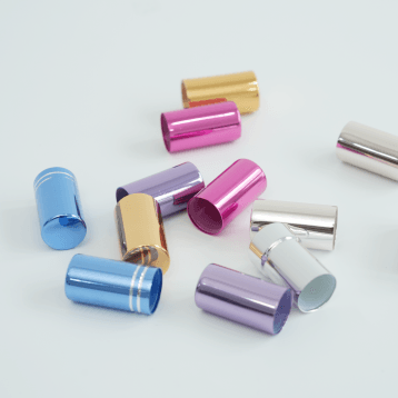 Cad iad na buntáistí a bhaineann le caidéal spraeála cosmaidí?